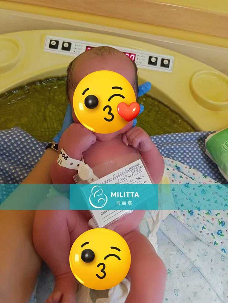 乌克兰试管宝宝出生