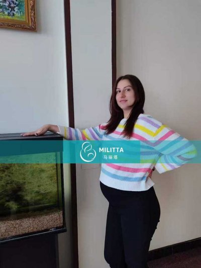 四个家庭在乌克兰生娃匹配的试管妈妈完成彩超