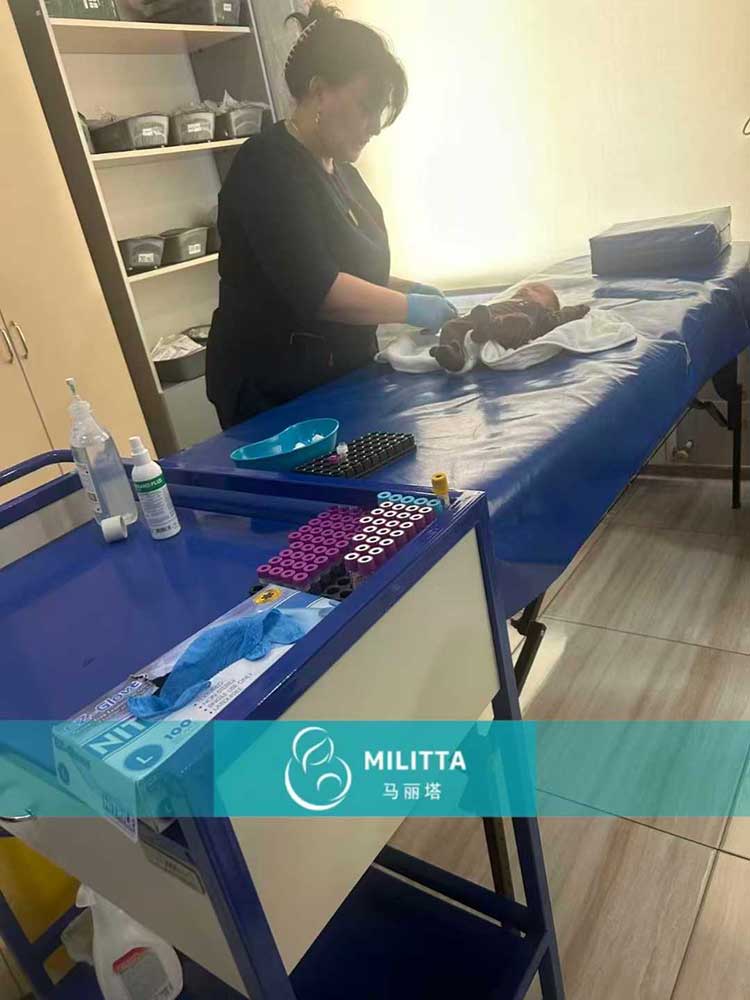 接试管宝宝出院