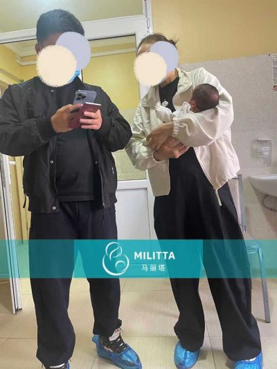粱夫妇到格鲁吉亚Silk医院接试管宝宝实拍