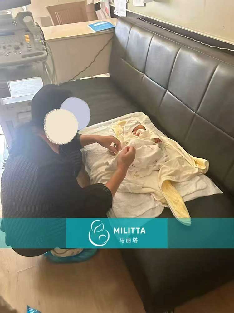 试管宝宝出生
